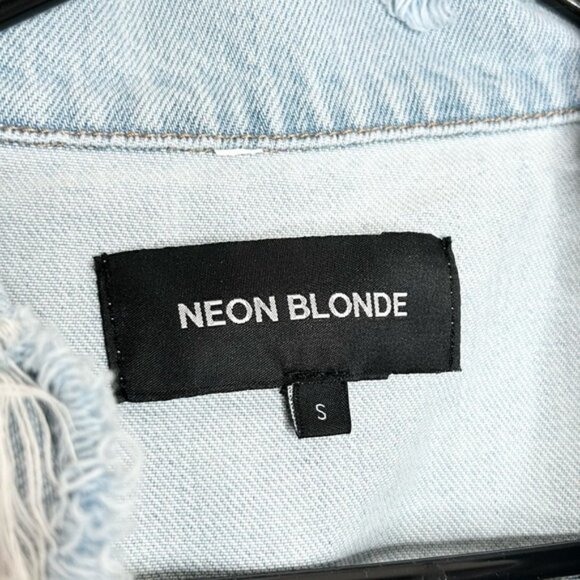 Women’s Denim Jean Jacket Distressed Light blue wash Oversized Size Small NWT - Picture 11 of 15